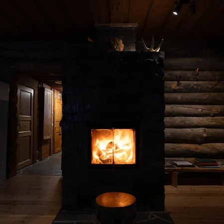 Rahkis * Saariselkä