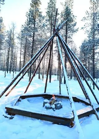 빌라 Rahkis 사리셀카